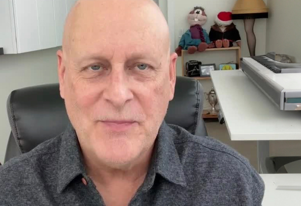 What to Know About “Full House” Actor Dave Coulier’s Oropharyngeal Cancer